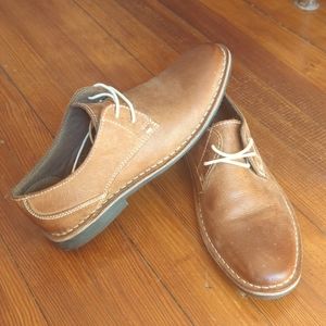 Men's brown leather dress shoes size 8.5. Never worn. Perfect condition